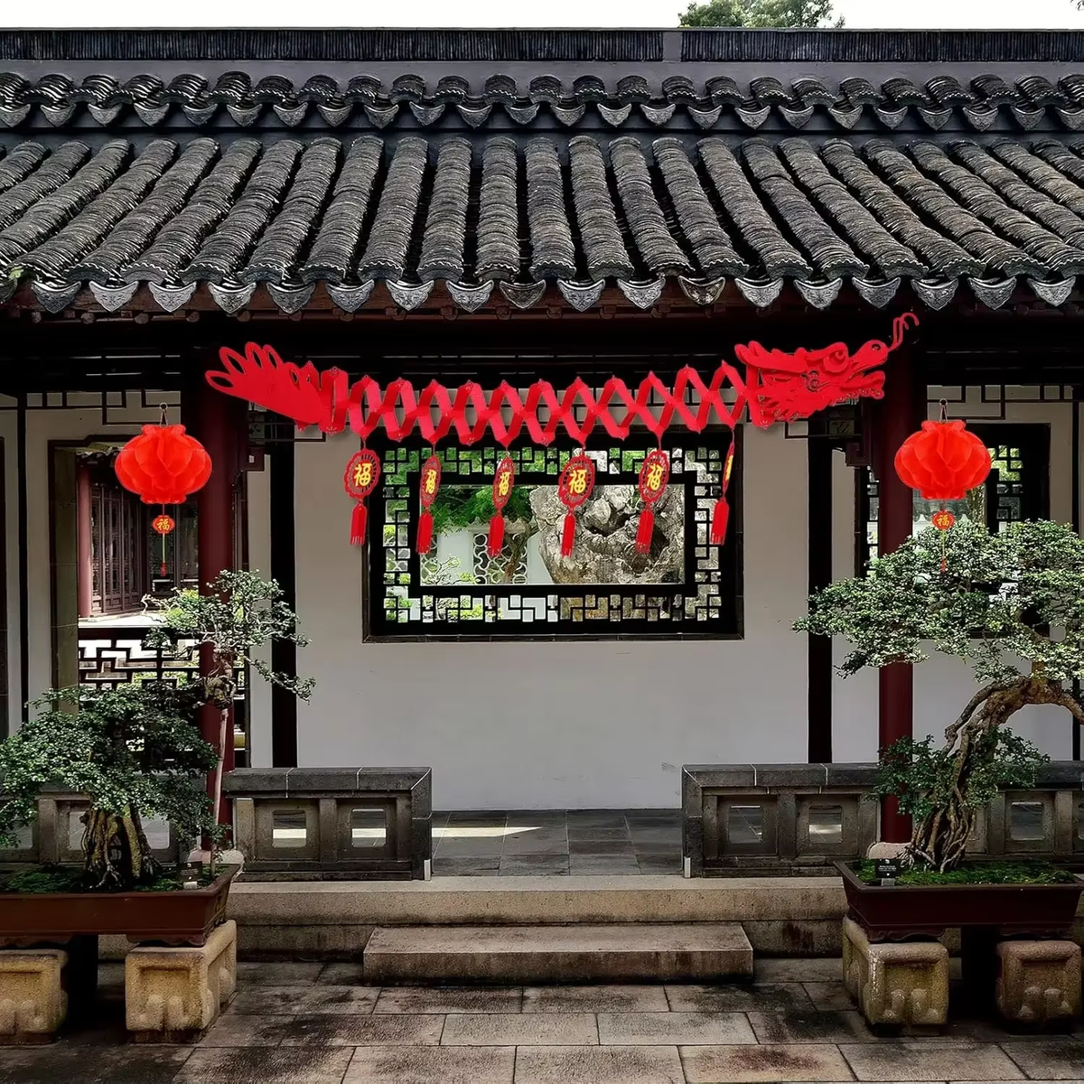 Chinese New Year Dragon Decorations Spring Festival with Paper Lanterns Decoration for Lunar Lantern Party Restaurant Supplies